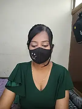 Miss-Riyasingh online show from 07-17-26, 04:30