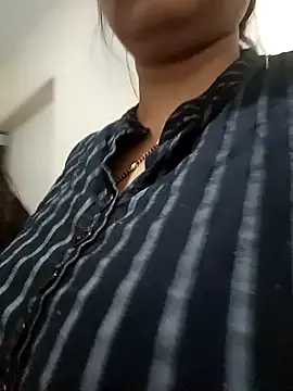 kaamuk shweta online show from 12-15-25, 06:45