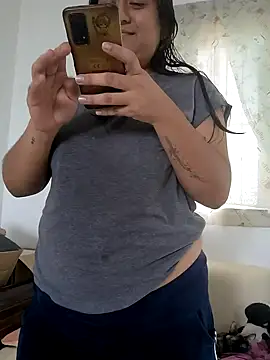 EmpaticBolillo online show from 10-08-25, 06:27