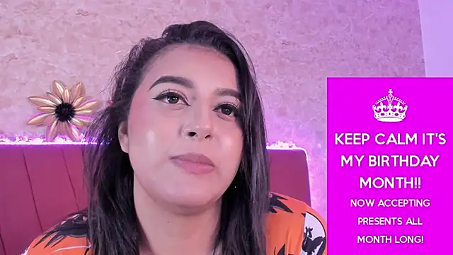 Snapshot of LorenaStevens chatting on 01-11-25, 06:14 LorenaStevens online show from 01-11-25, 06:14