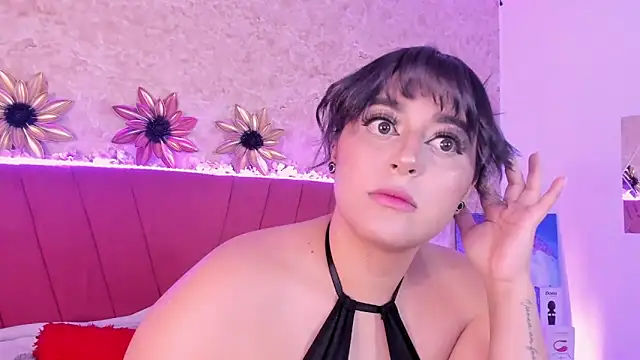 Snapshot of LorenaStevens chatting on 01-31-25, 01:33 LorenaStevens online show from 01-31-25, 01:33