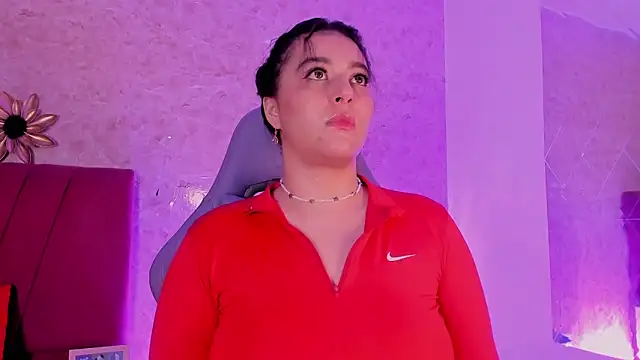 Snapshot of LorenaStevens chatting on 11-11-25, 12:38 LorenaStevens online show from 11-11-25, 12:38