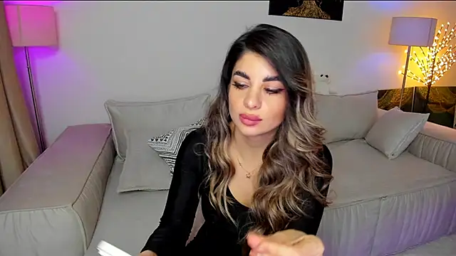 Queenofyouredreams online show from 02-23-25, 03:24