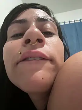 Snapshot of Blue_butterfly chatting on 09-28-25, 03:34 Blue butterfly online show from 09-28-25, 03:34