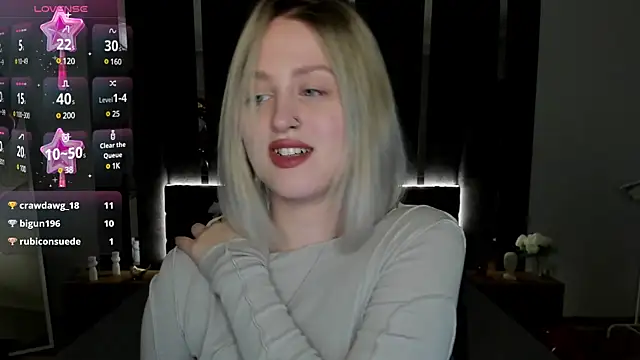 Snapshot of _Sarah_Soul_ chatting on 02-19-25, 04:01 Sarah Soul online show from 02-19-25, 04:01