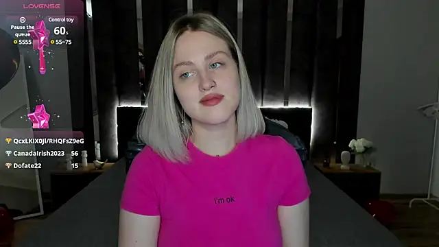 Snapshot of _Sarah_Soul_ chatting on 02-19-25, 07:06 Sarah Soul online show from 02-19-25, 07:06