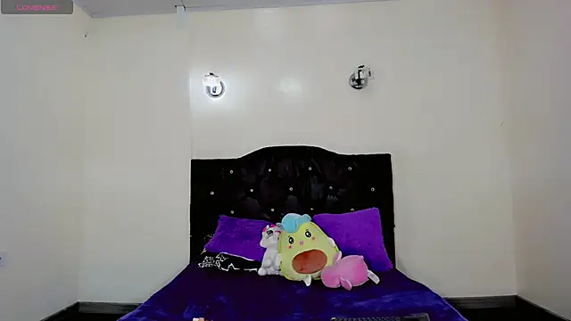 Elissa taylor  online show from 02-10-25, 07:28