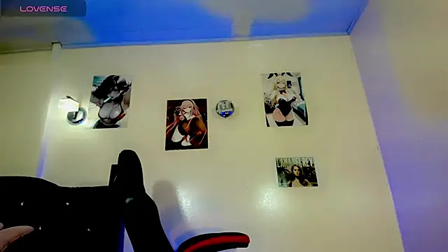 Elissa taylor  online show from 10-23-25, 07:12