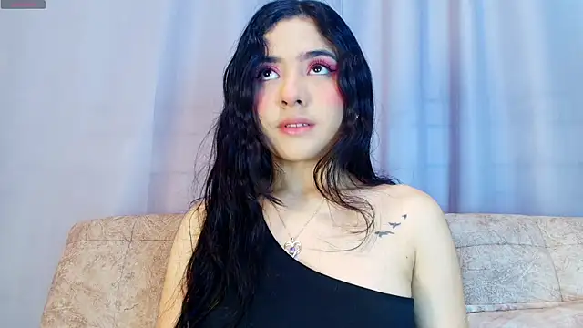 adara johnson   online show from 11-08-25, 11:43