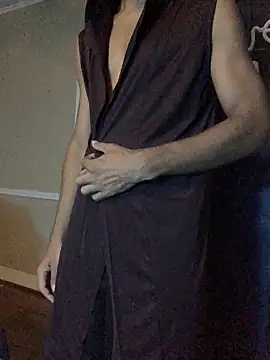 Snapshot of yosparky chatting on 09-09-25, 04:56 yosparky online show from 09-09-25, 04:56