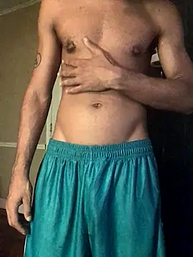 Snapshot of yosparky chatting on 10-08-25, 08:01 yosparky online show from 10-08-25, 08:01