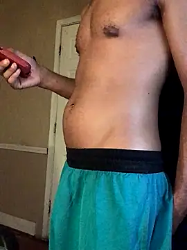 Snapshot of yosparky chatting on 11-20-25, 09:31 yosparky online show from 11-20-25, 09:31