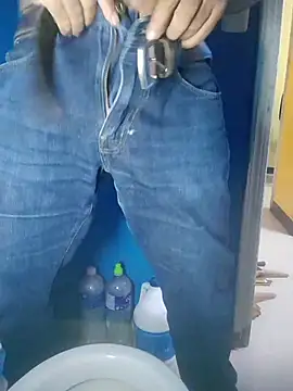 friendsloversex online show from 10-21-25, 08:20