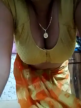 Snapshot of jiyahot1432 chatting on 02-03-25, 06:28 jiyahot1432 online show from 02-03-25, 06:28