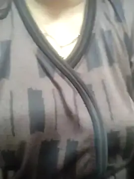 Snapshot of jiyahot1432 chatting on 12-05-25, 11:08 jiyahot1432 online show from 12-05-25, 11:08