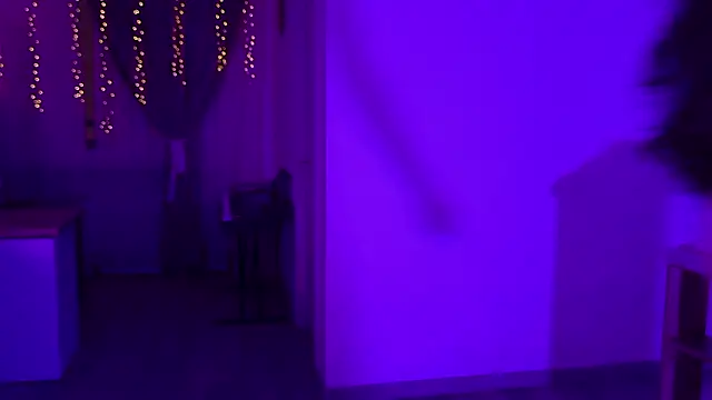 AngellaRoss online show from 02-07-26, 06:44