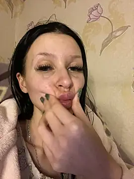 Snapshot of Starry_Siren chatting on 01-09-25, 05:11 Starry Siren online show from 01-09-25, 05:11