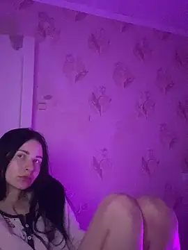 Snapshot of Starry_Siren chatting on 10-08-25, 06:16 Starry Siren online show from 10-08-25, 06:16