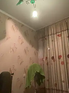 Snapshot of Starry_Siren chatting on 11-11-25, 06:41 Starry Siren online show from 11-11-25, 06:41