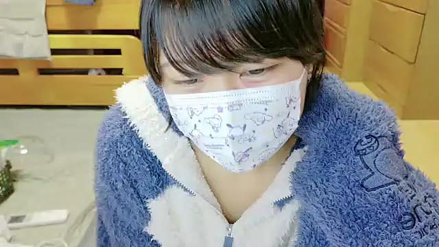 Snapshot of _usya_2525 chatting on 12-05-24, 05:50 usya 2525 online show from 12-05-24, 05:50