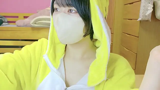 Snapshot of _usya_2525 chatting on 02-03-25, 03:06 usya 2525 online show from 02-03-25, 03:06