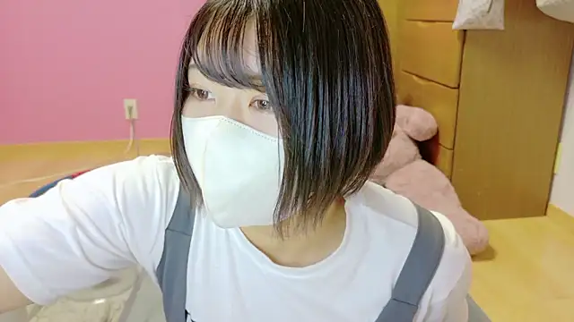 Snapshot of _usya_2525 chatting on 10-14-25, 05:19 usya 2525 online show from 10-14-25, 05:19