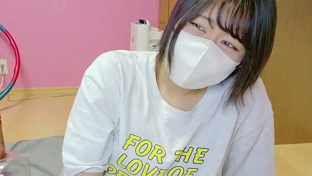 Snapshot of _usya_2525 chatting on 10-14-25, 05:25 usya 2525 online show from 10-14-25, 05:25