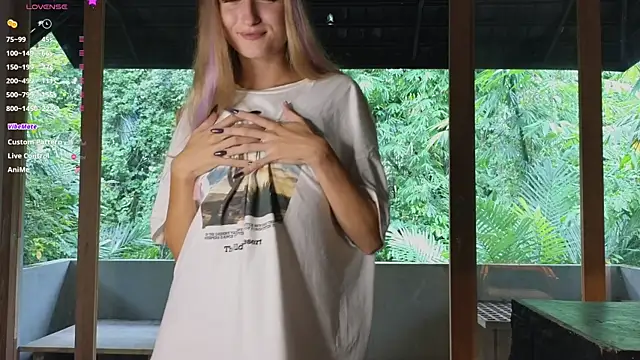 adele lyv online show from 02-12-25, 09:10