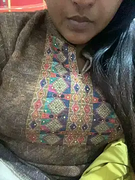 Ayesha mahi online show from 01-10-25, 11:33