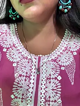 Ayesha mahi online show from 09-29-25, 07:35