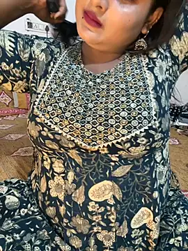 Ayesha mahi online show from 10-26-25, 09:15