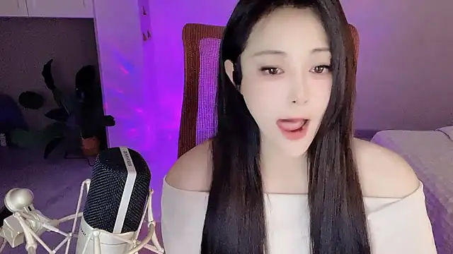 Daisy-77 online show from 11-20-25, 05:12