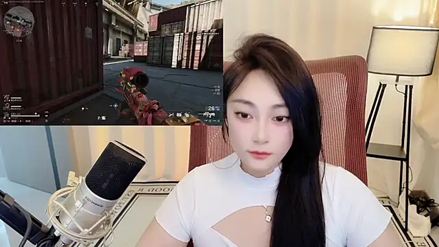 Snapshot of Daisy-77 chatting on 06-15-26, 12:40 Daisy-77 online show from 06-15-26, 12:40