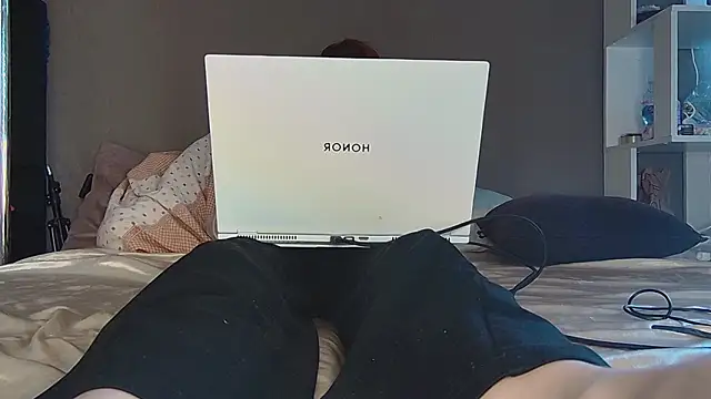 AgnesMillerS online show from 03-10-26, 09:25