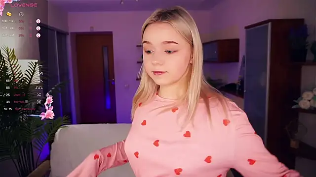 ZaraCreedon online show from 01-12-25, 07:10