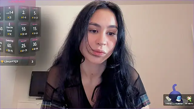 Snapshot of Mile_Madeline chatting on 01-07-25, 08:56 Mile Madeline online show from 01-07-25, 08:56