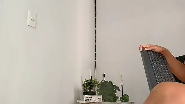 Alba Olimpo online show from 02-25-26, 05:11