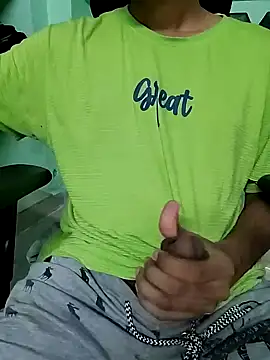 Smartboi007 online show from 12-25-24, 07:24