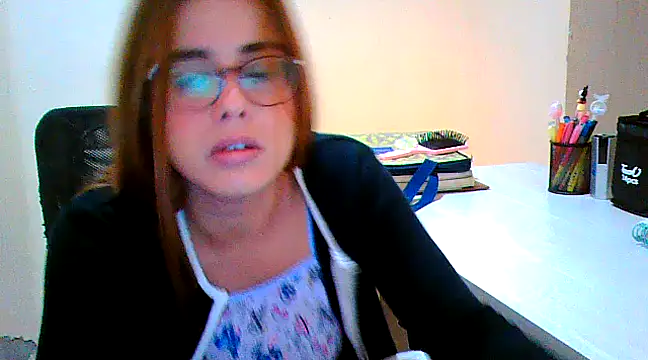 Snapshot of maliamiller chatting on 03-22-25, 05:28 maliamiller online show from 03-22-25, 05:28