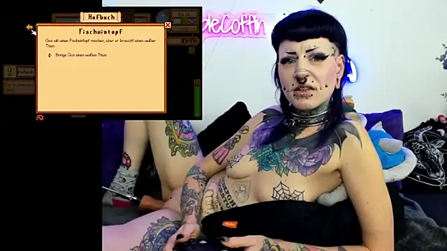 Snapshot of Purple_Coffin666 chatting on 05-11-26, 04:04 Purple Coffin666 online show from 05-11-26, 04:04