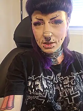Snapshot of Purple_Coffin666 chatting on 07-09-26, 01:59 Purple Coffin666 online show from 07-09-26, 01:59