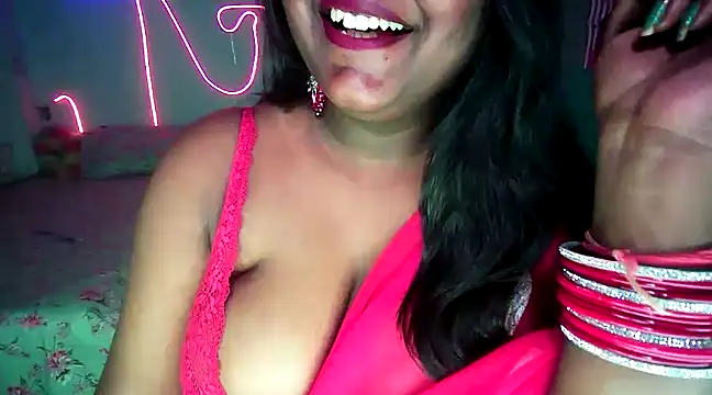 Snapshot of expression_queen chatting on 03-10-25, 02:48 expression queen online show from 03-10-25, 02:48