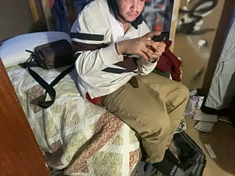 KeptupHack online show from 12-15-25, 05:34