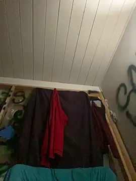 KeptupHack online show from 04-08-26, 05:07