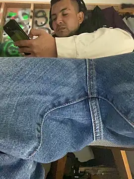 Snapshot of KeptupHack chatting on 06-04-26, 02:45 KeptupHack online show from 06-04-26, 02:45