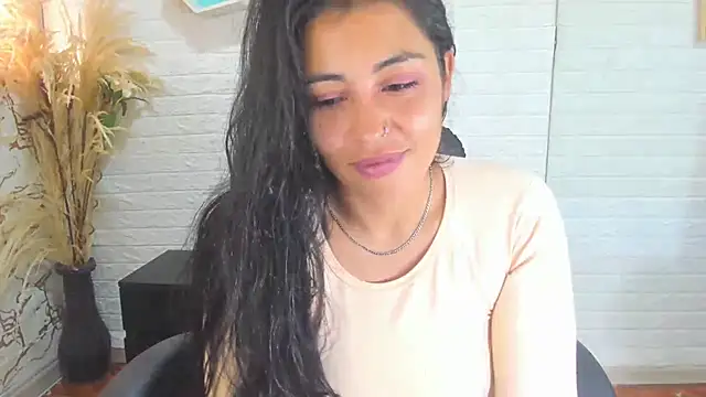 Aisha 09 online show from 03-04-25, 02:21