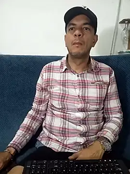 latinmartin73 online show from 03-07-25, 12:48