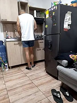 latinmartin73 online show from 09-11-25, 12:33