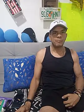 latinmartin73 online show from 10-08-25, 10:51