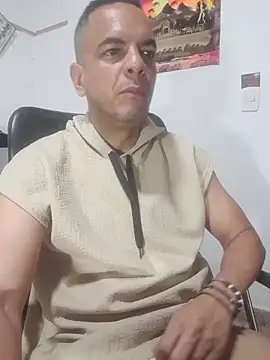 latinmartin73 online show from 11-20-25, 02:45